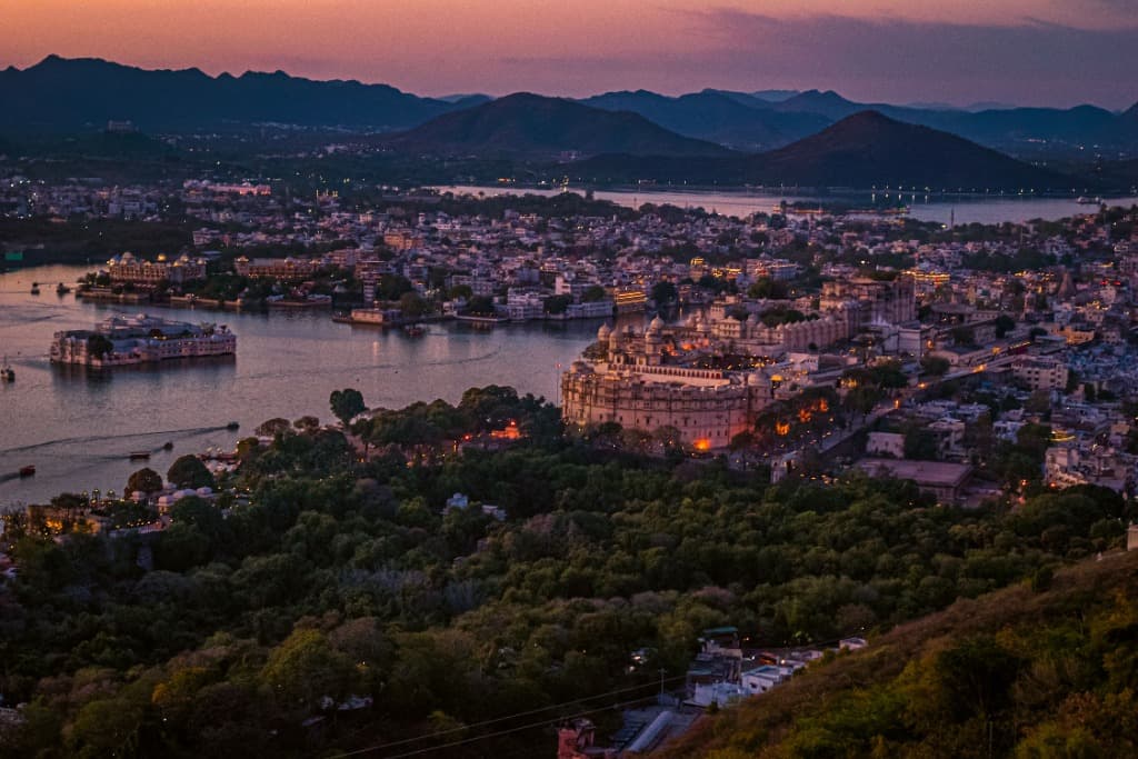 Golden Sunset over Lake Pichola & Palaces